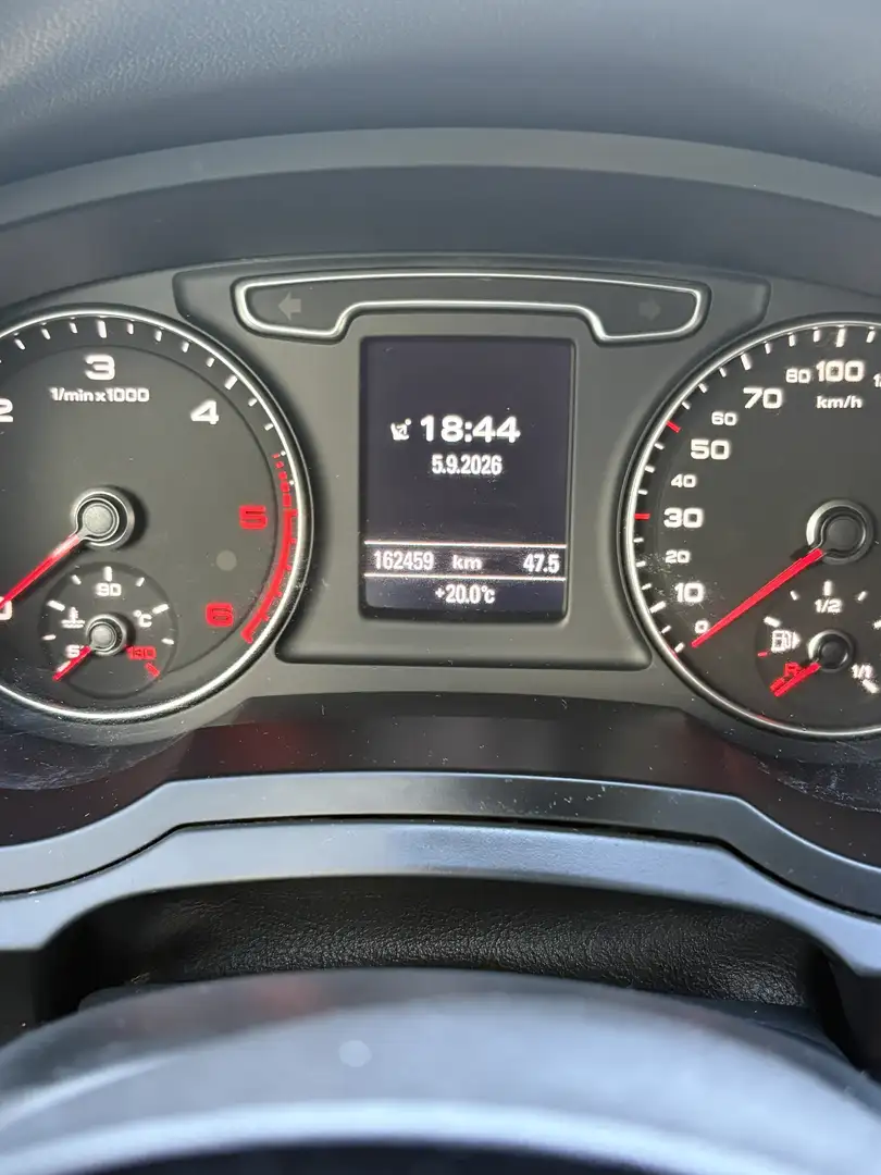 Audi Q3 2.0 TDI quattro S tronic - 1