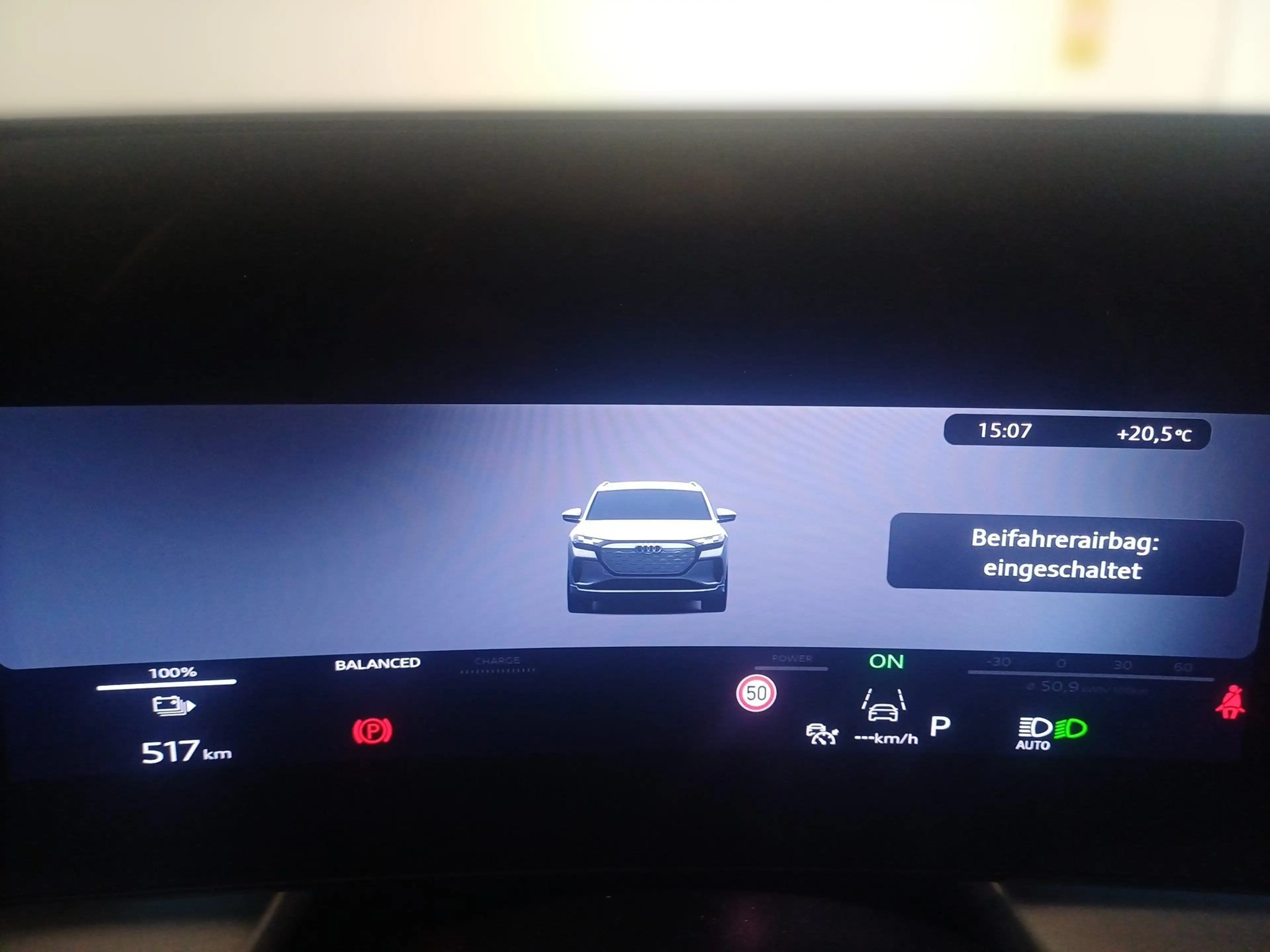 Audi Q4 e-tron Q4 SUV e-tron performance 210 kW HeadUp — photo 8