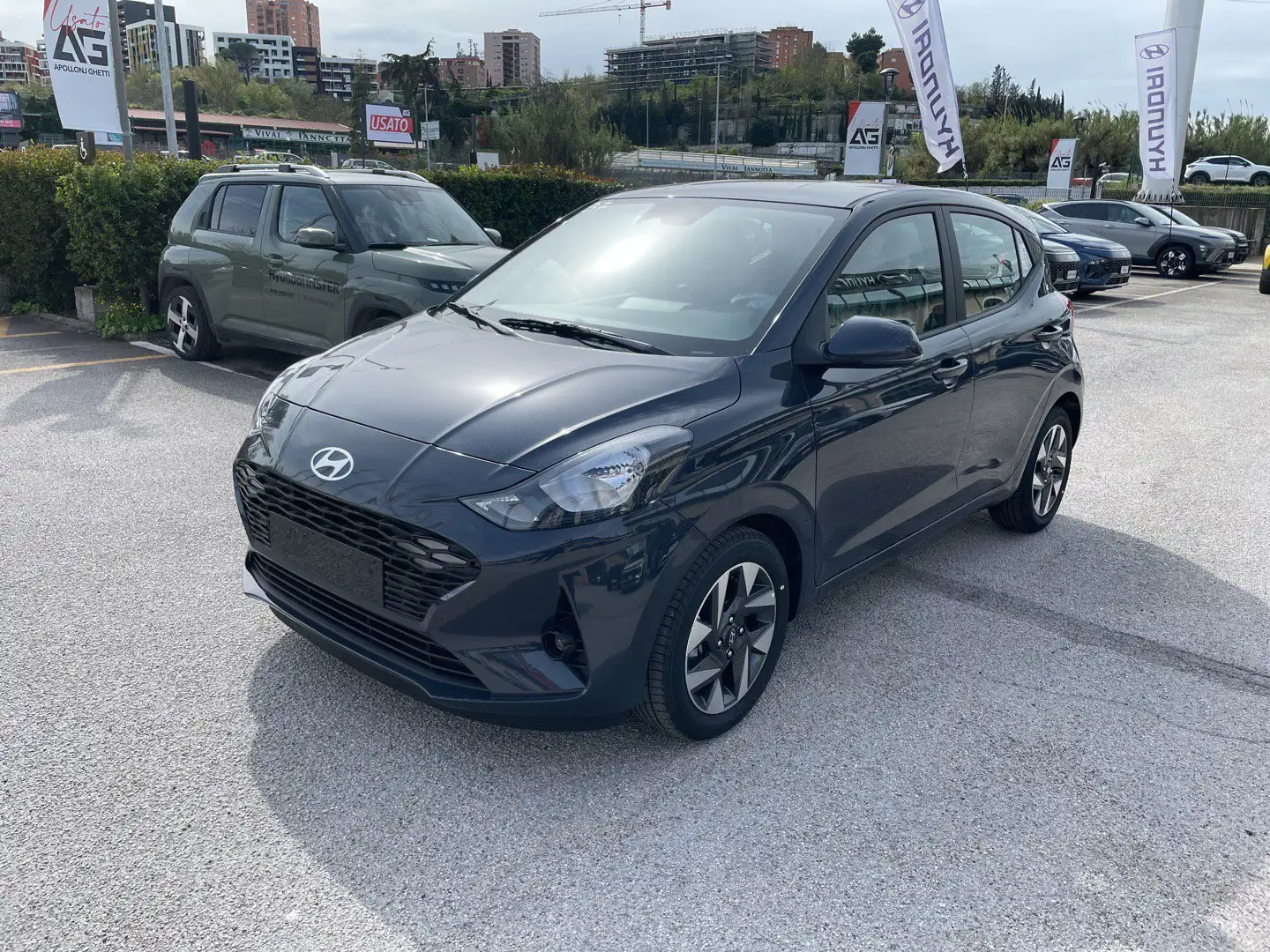 Hyundai i10 1.0 MPI Connectline Gris - 1