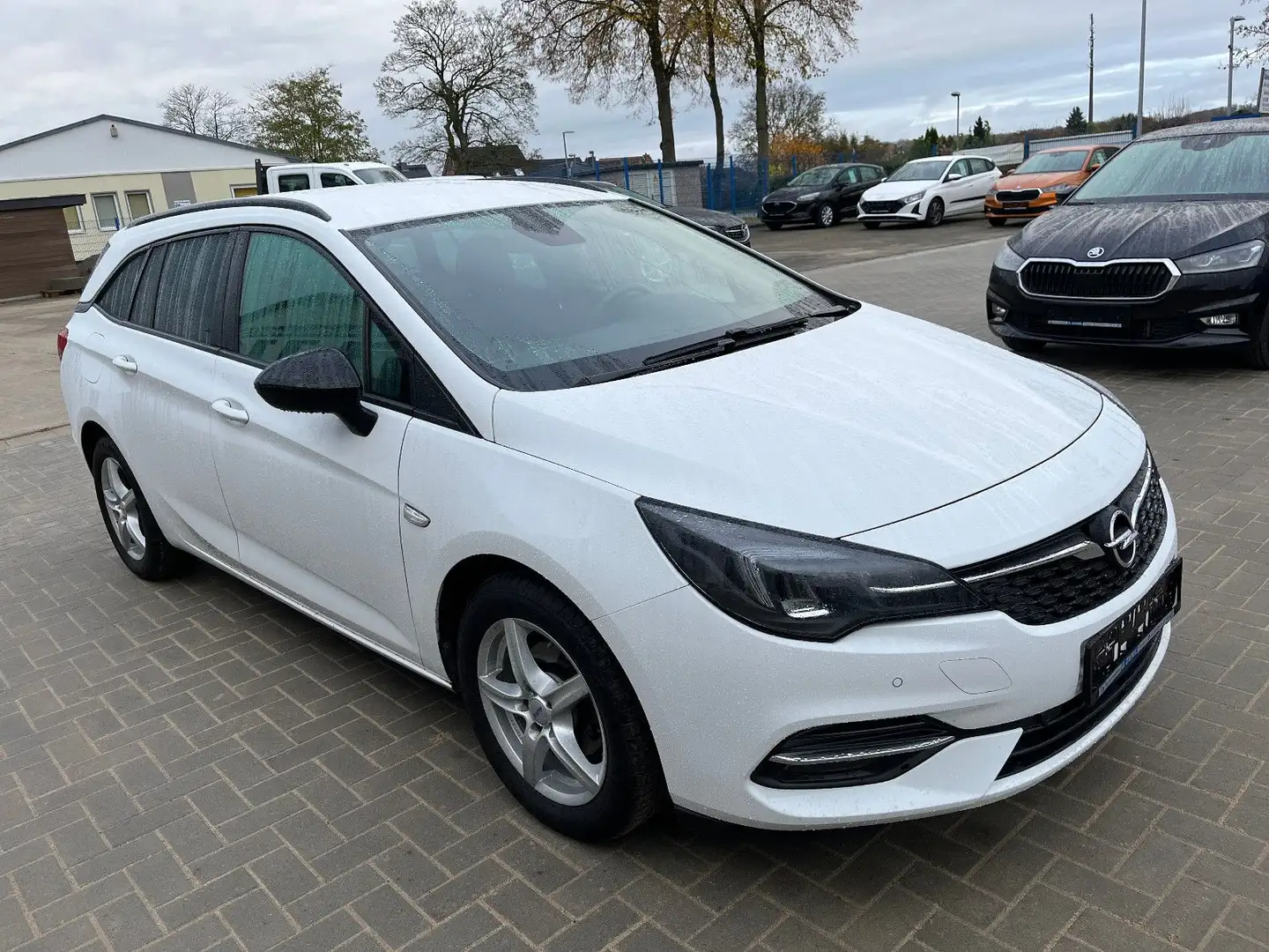 Opel Astra K 1,5 D ST*Business*Navi/Klimaaut./1.H/AHZ Weiß - 2
