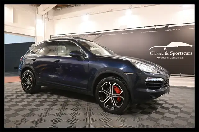 Porsche Cayenne 3.0 D V6 PACK SPORT / TOIT PANO / ATTELAGE ELEC !!