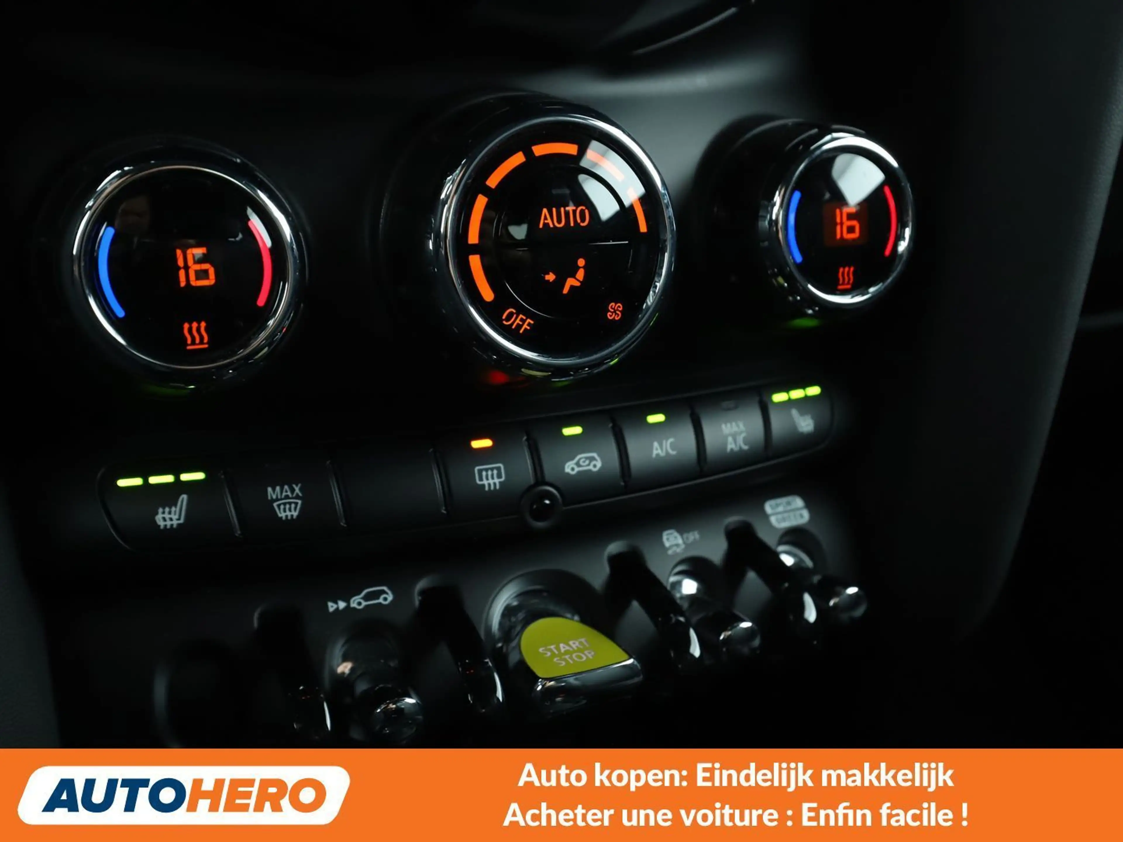 MINI Cooper SE Cooper SE Classic Trim — photo 12