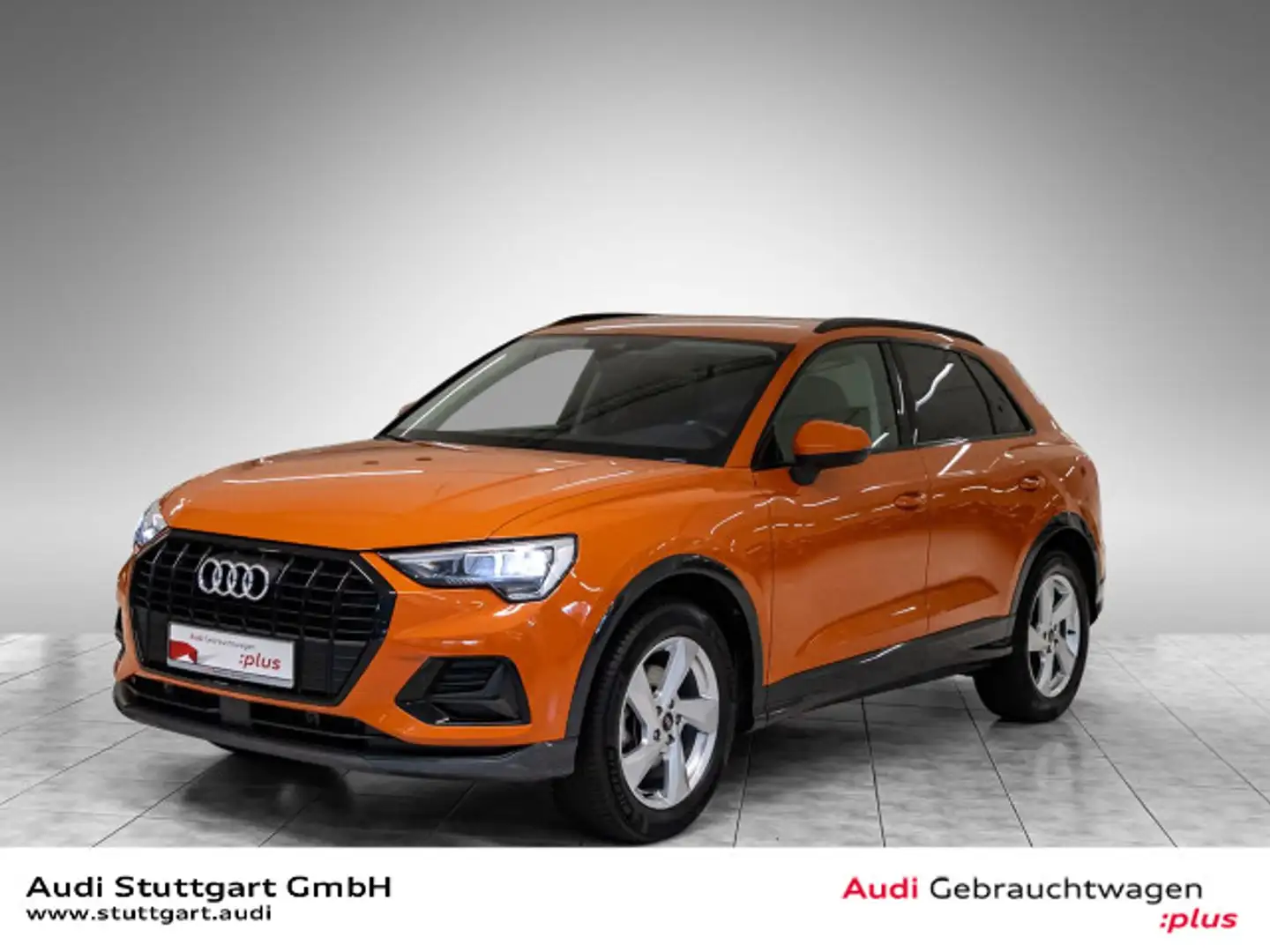 Audi Q3 advanced 35 TFSI S-Tronic Anhängerkupplung Orange - 1