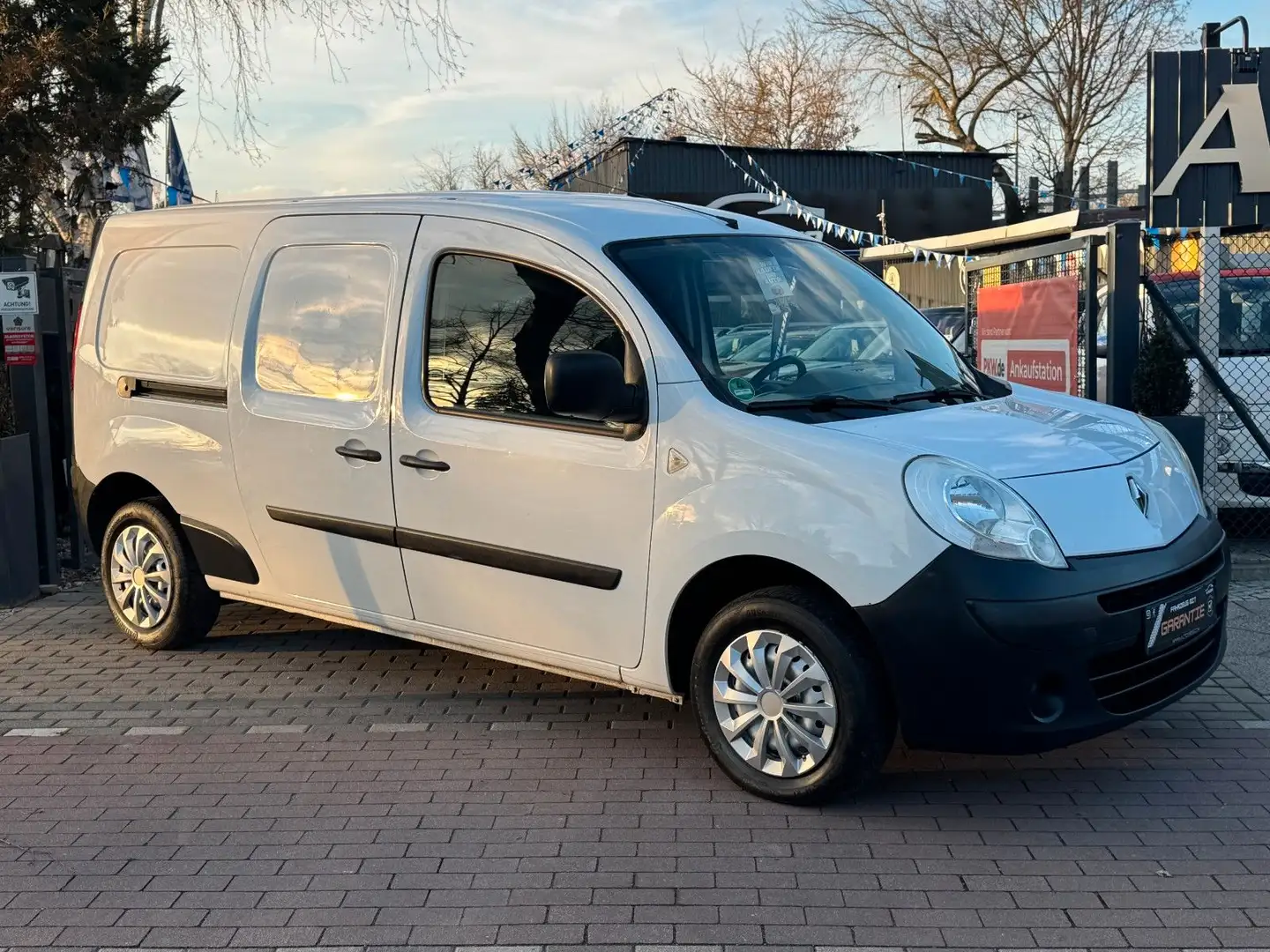 Renault Kangoo Rapid Maxi Extra 1.5dCi*Allwettter*TüvNEU Weiß - 1
