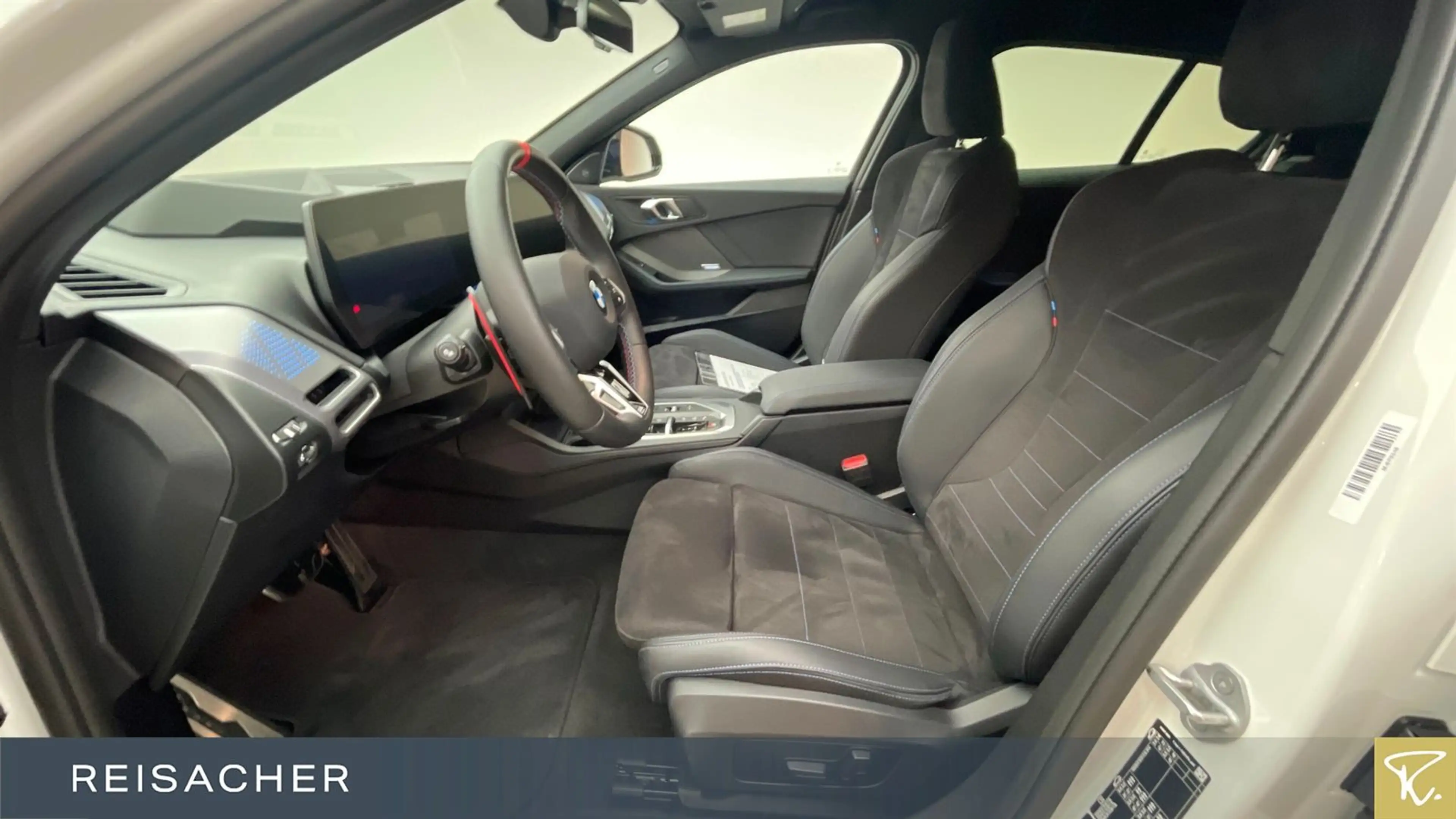 BMW 135 A xDrive DAProf,Autom — photo 4
