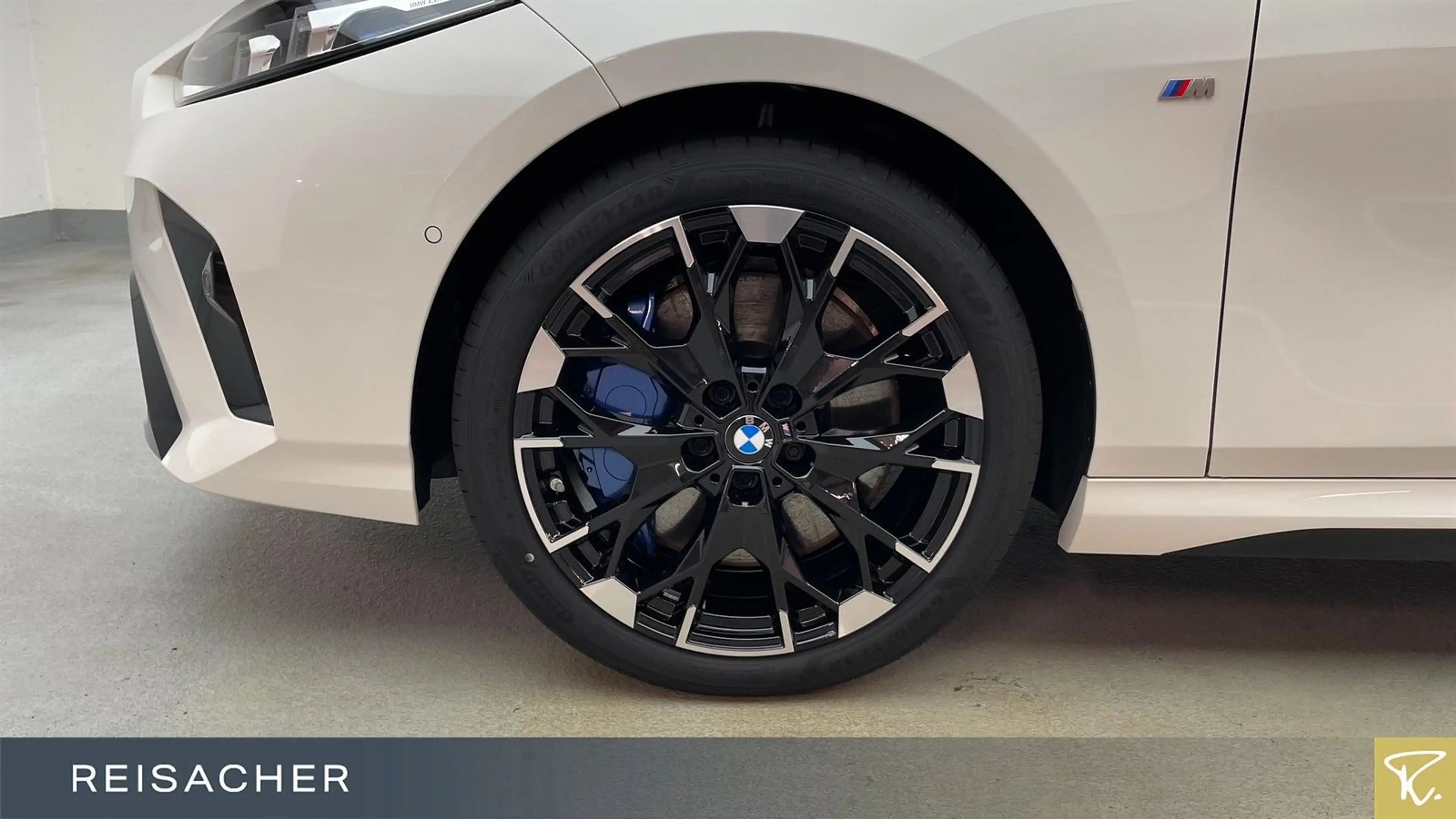 BMW 135 A xDrive DAProf,Autom — photo 3