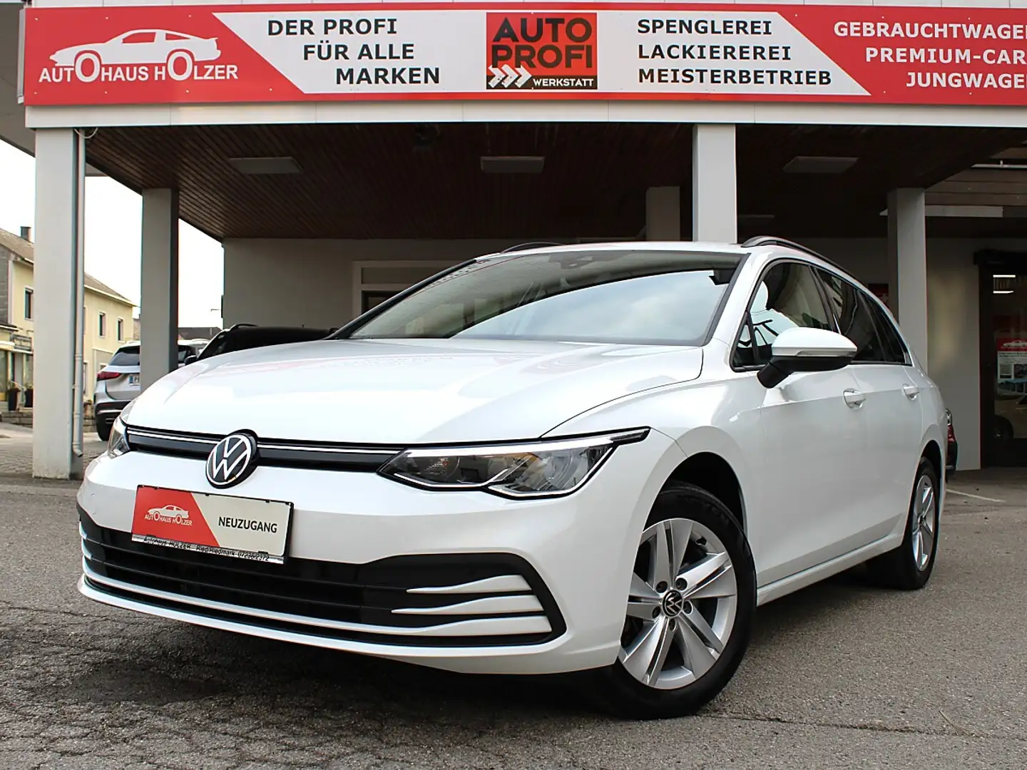 Volkswagen Golf Variant 2,0 TDI Life *5-J Garantie, NAVI, LED* Weiß - 1