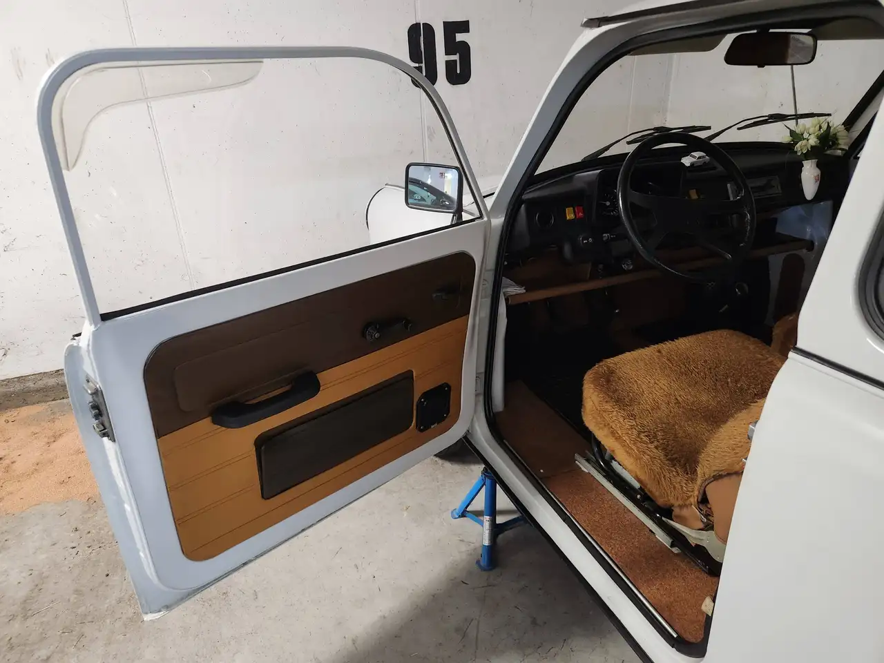 Trabant 1.1, foto 2