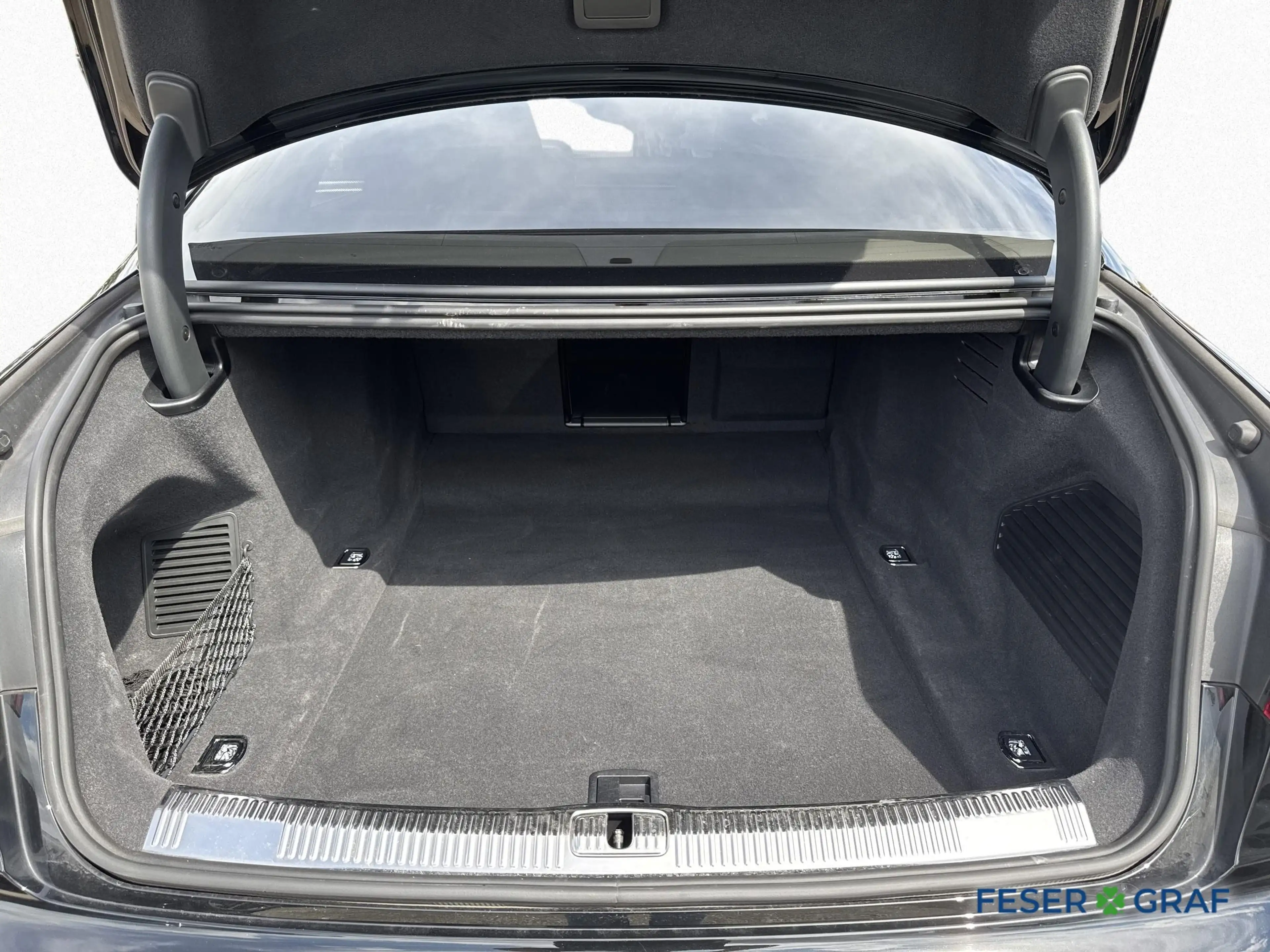 Audi A8 Lang 50 TDI qu S line Exclusive MATRIX TV NACHTRAD — photo 14