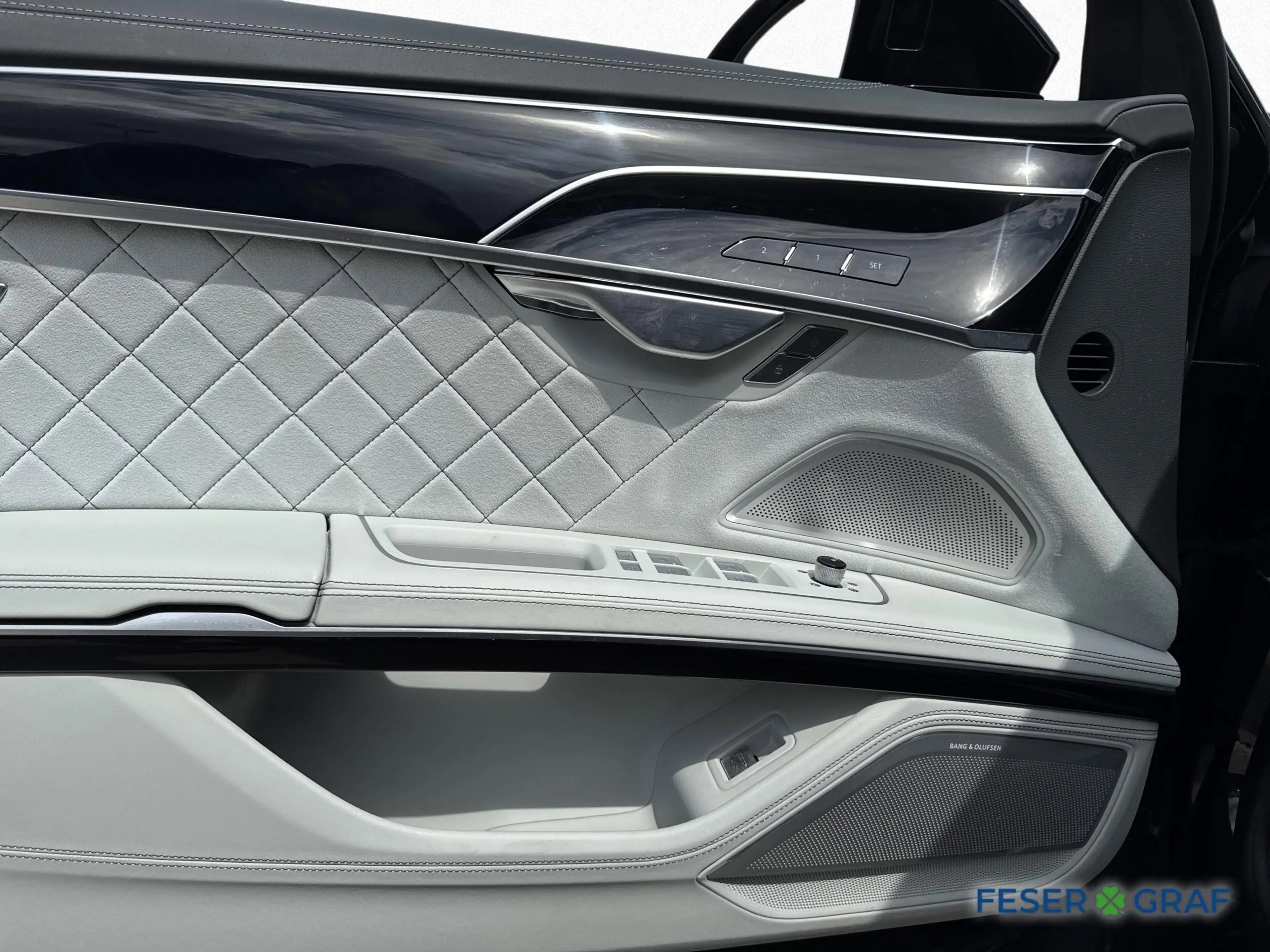 Audi A8 Lang 50 TDI qu S line Exclusive MATRIX TV NACHTRAD — photo 11
