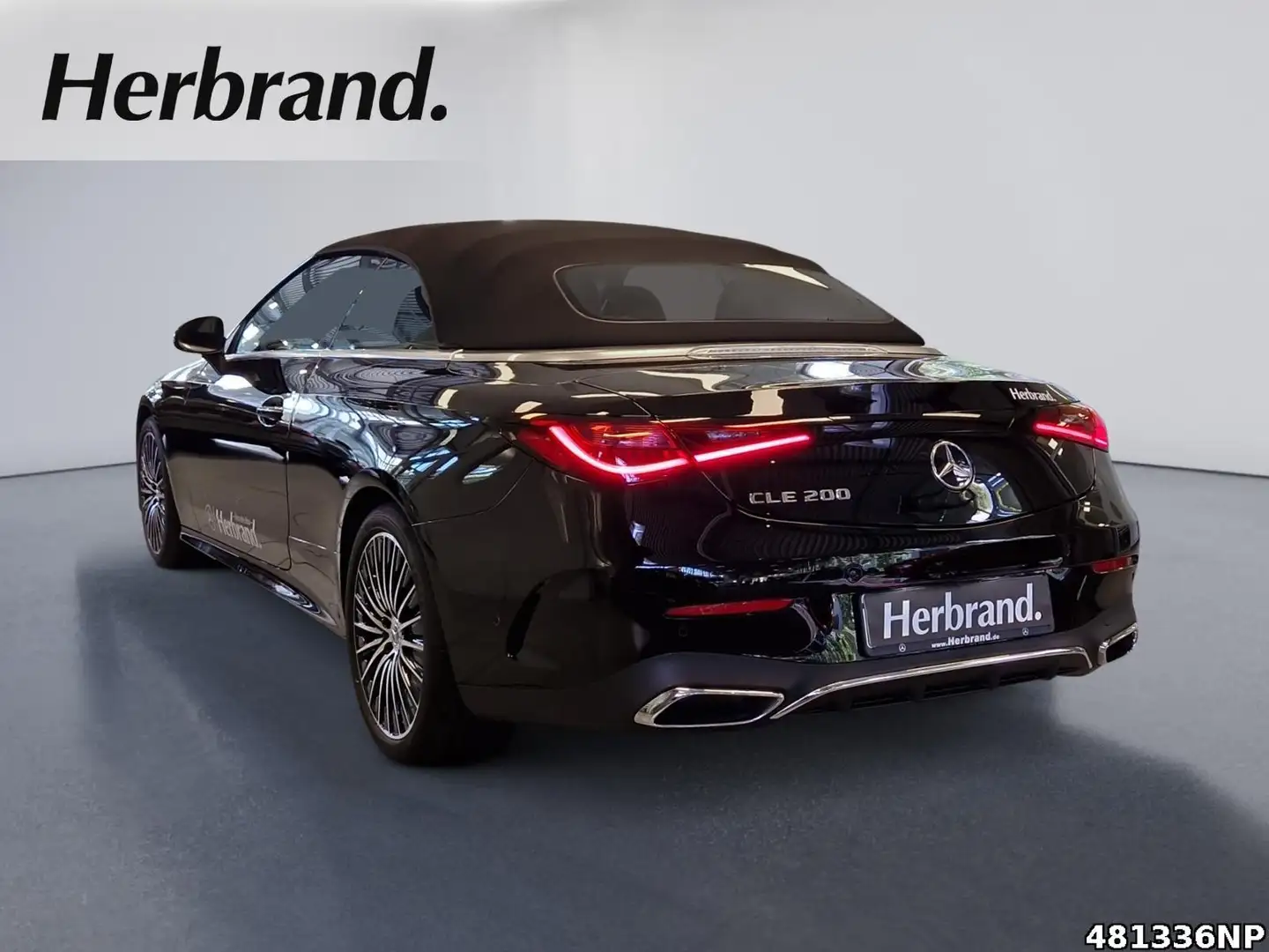 Mercedes-Benz CLE 200 Cabriolet AMG+BURMESTER+DIGITAL-LIGHT Schwarz - 2