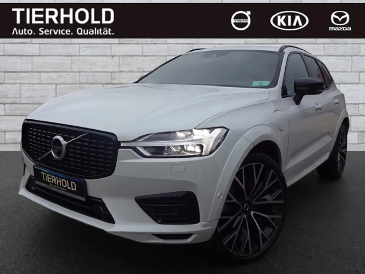 Volvo XC60 T6 R Design Plug-In AWD ACC Pano H.Up. 360° Weiß - 2