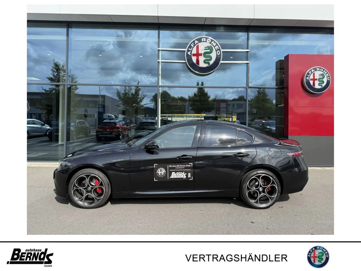 Alfa Romeo Giulia 2.0T. AT8-Q4 Veloce MY24 LEDER TECHNOLOGIE+PREMIU Schwarz - 2