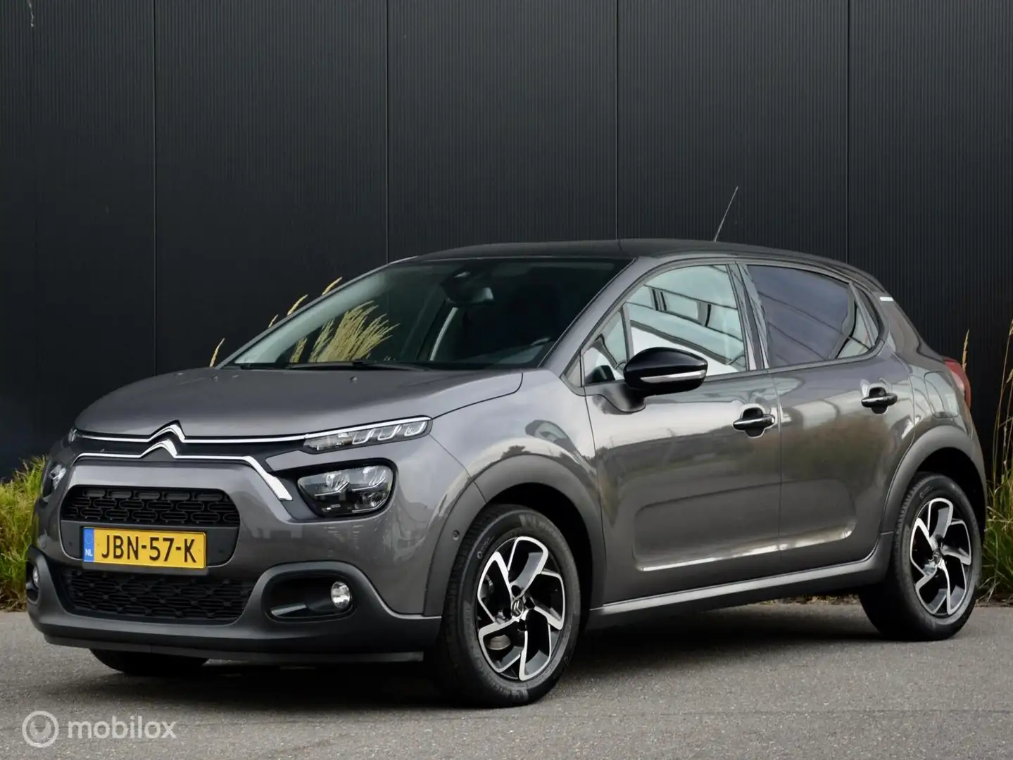 Citroen C3 Shine Automaat | Navi | Airco | Cruise | Grau - 2