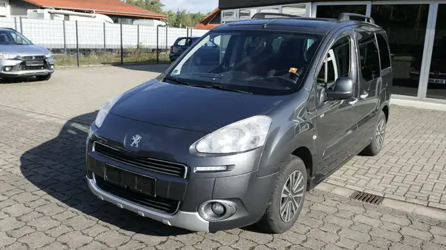 Peugeot Partner Tepee Style/1-Hand/Panorama/Euro5
