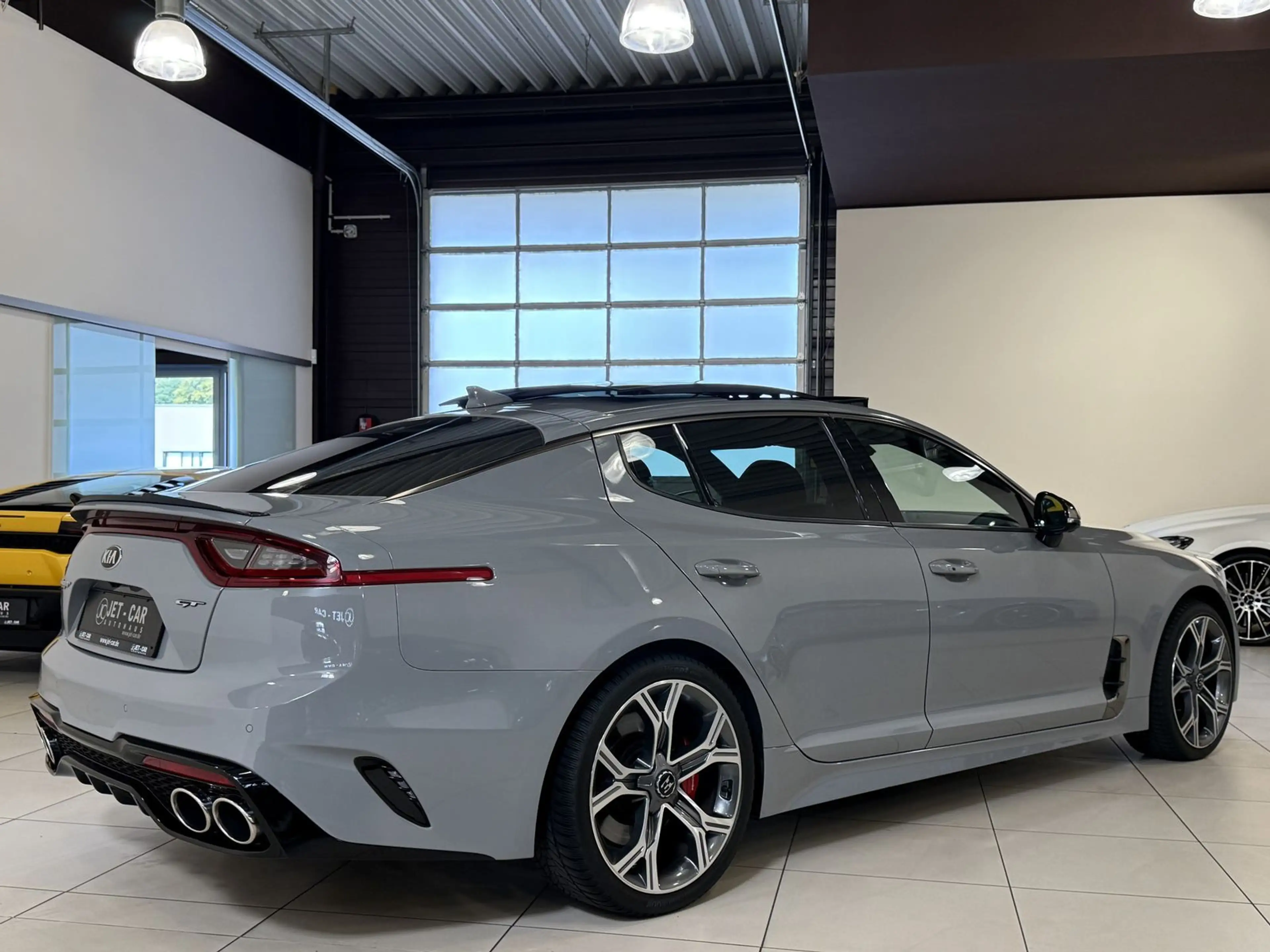 Kia Stinger GT 4WD *Pano-HUD-ACC-H&K-360°-Garantie* — photo 7