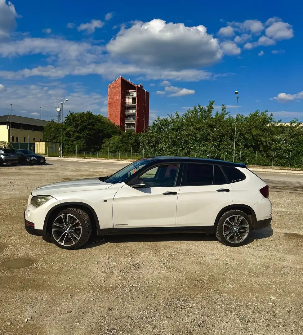 BMW X1 xdrive20d Sport Line Bianco - 2