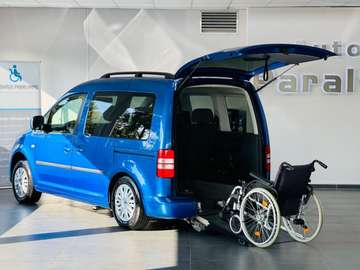 1.6 TDI DSG Behindertengerecht-Rampe