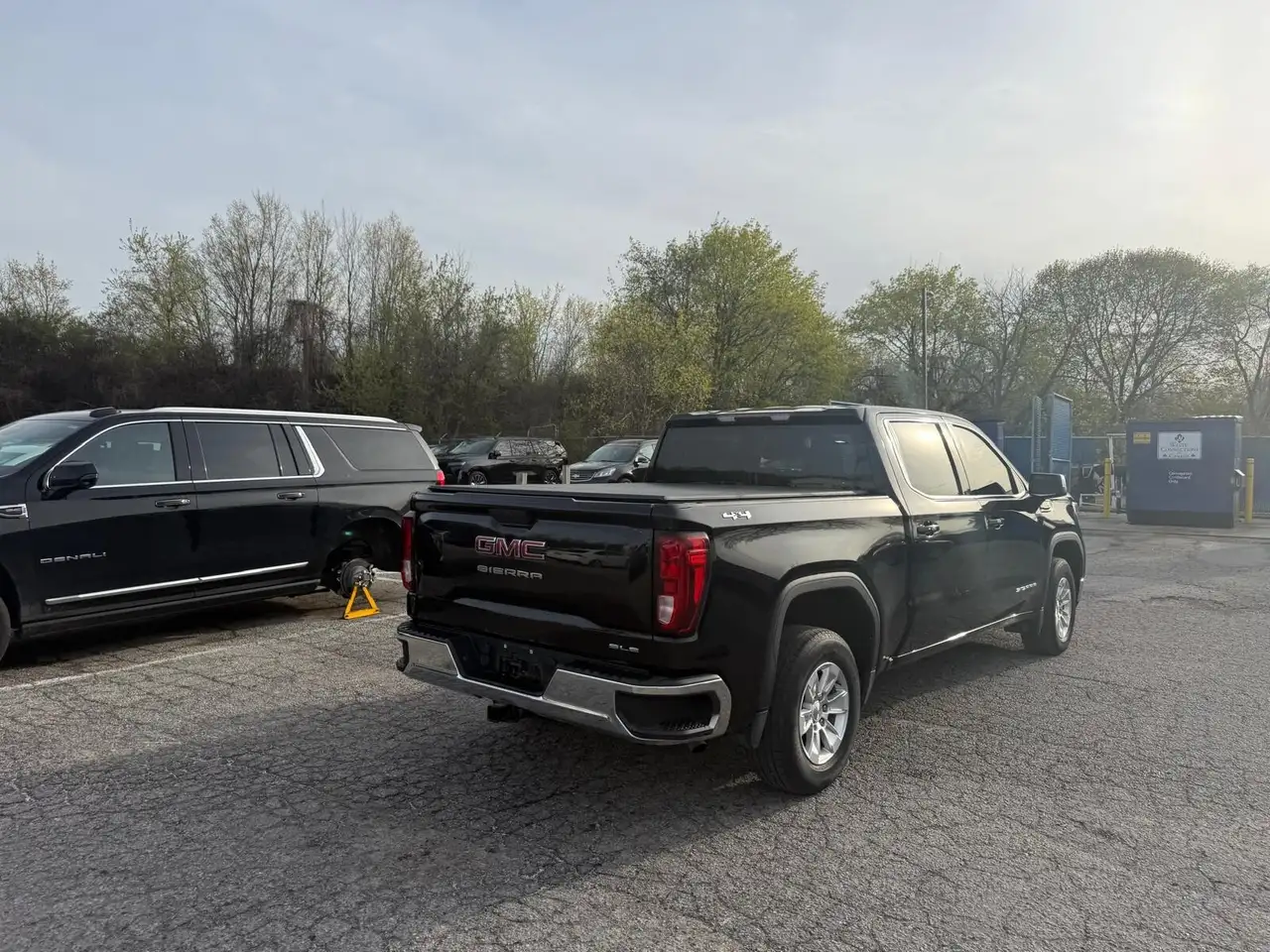 GMC Sierra 1500 снимка GMC Sierra 1500