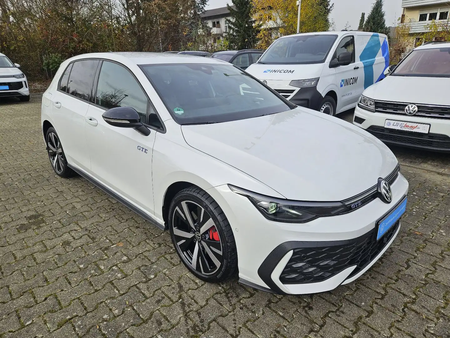 Volkswagen Golf GTE 1.5 electric/TSI eHybrid 200kW 6-Gang Weiß - 2