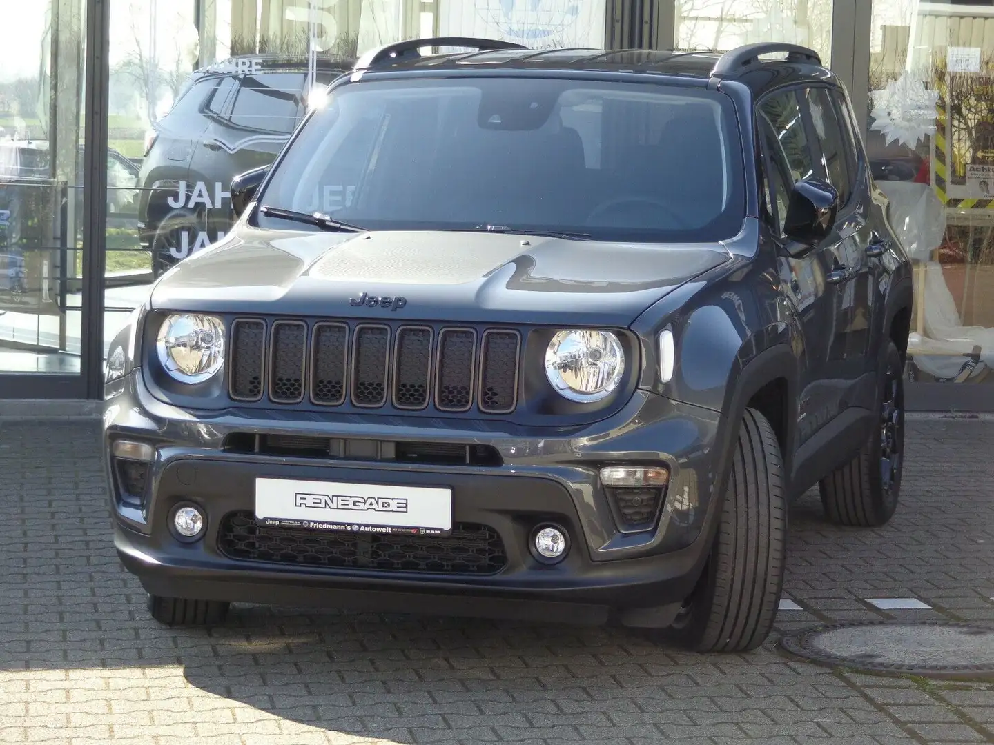 Jeep Renegade e-Hybrid Upland 1.5l MHEV Gris - 1
