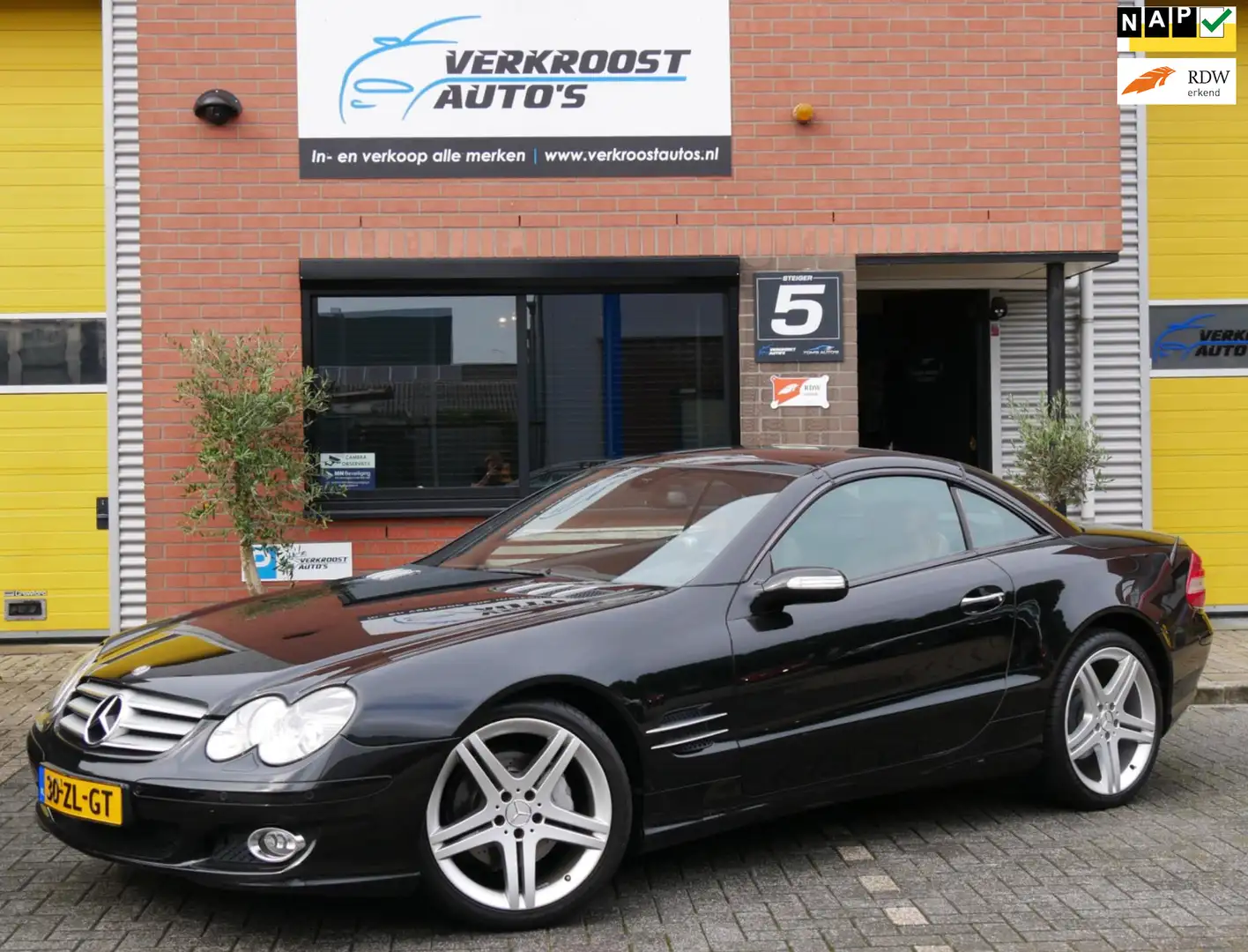 Mercedes-Benz SL 350 350. stoelverwarming/verkoeling. memory.cruise Zwart - 1