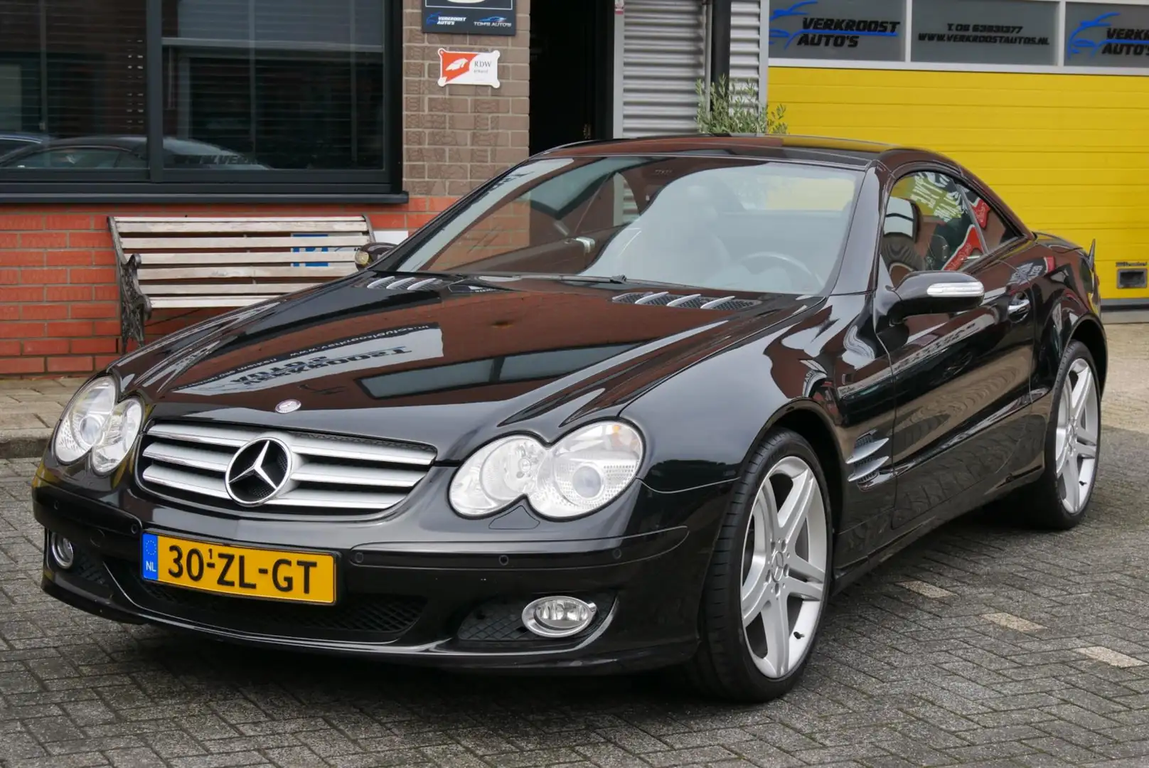 Mercedes-Benz SL 350 350. stoelverwarming/verkoeling. memory.cruise Zwart - 2