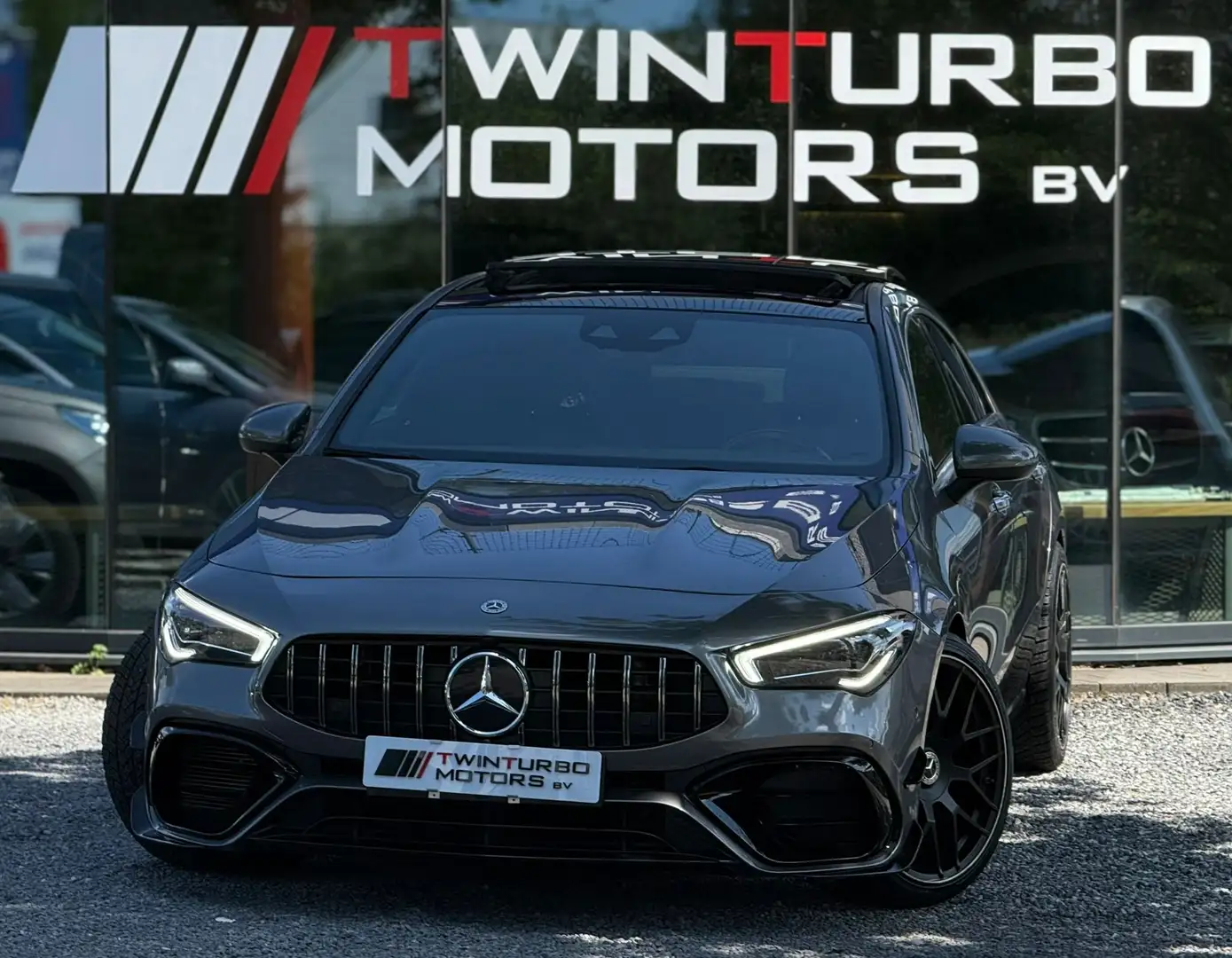 Mercedes-Benz CLA 180 CLA 180 7G-DCT AMG Line Zwart - 1