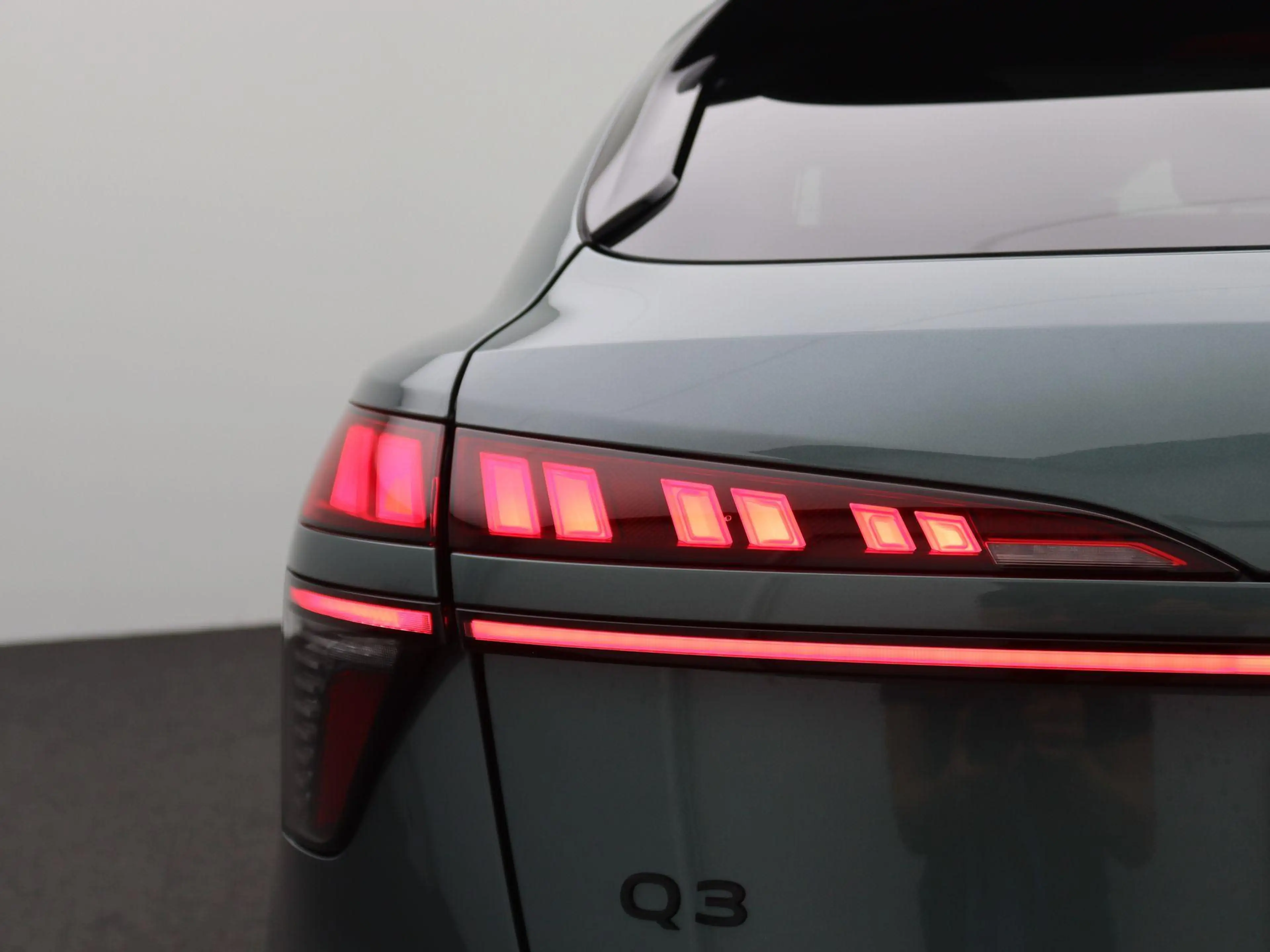 Audi Q3 Sportback 1.5 e-hybrid S edition 272PK S-Tronic SO — photo 44