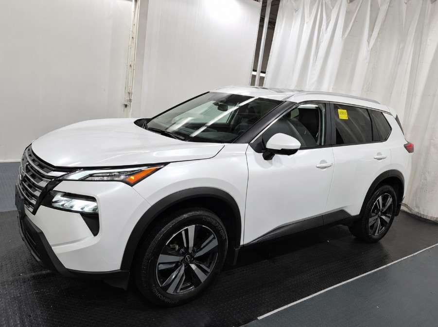 White 2024 Nissan Rogue SUV / Crossover All-Wheel Drive Automatic