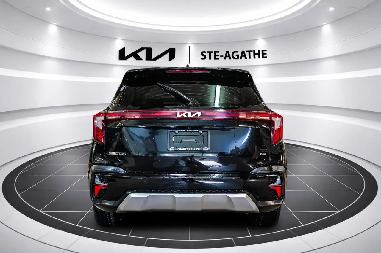 Kia Seltos снимка Kia Seltos