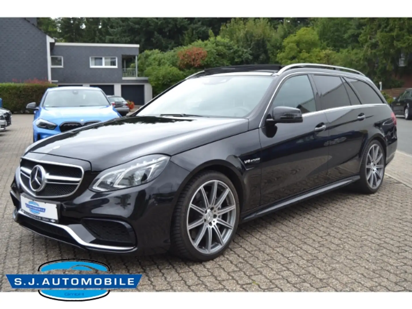 Mercedes-Benz E 63 AMG T-Modell 4Matic ,Pano,Leder,TOP Noir - 1