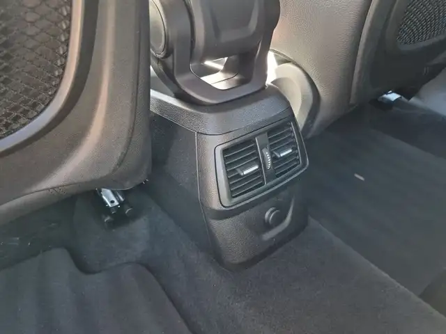 BMW I view 14