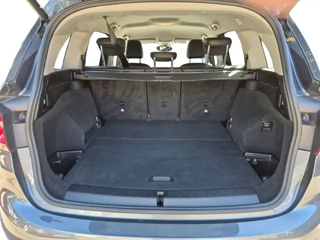 BMW I view 15