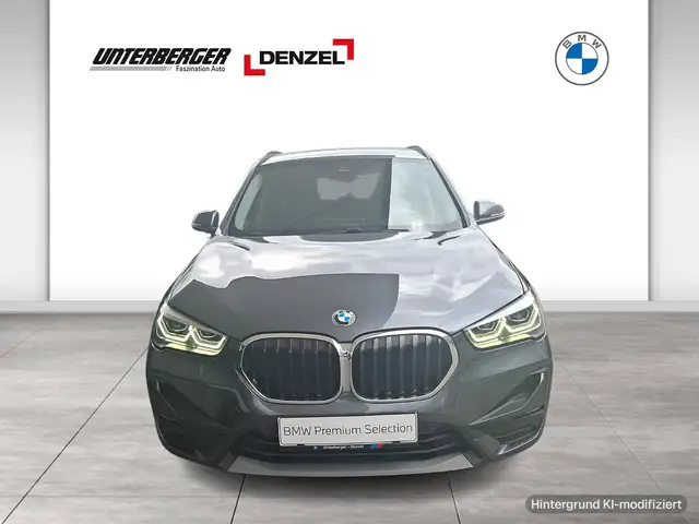BMW X1 view 2
