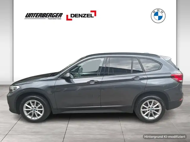 BMW X1 view 3