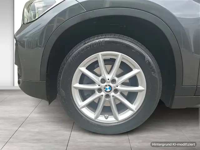 BMW X1 view 6