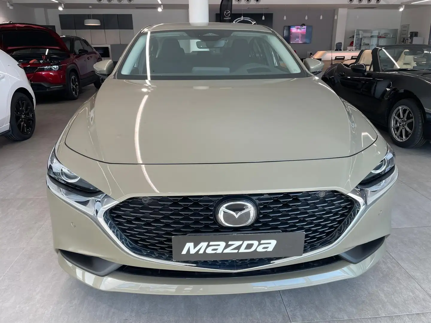 Mazda 3 2.5 m-hybrid 140cv MT Centre-line DA IMMATRICOLARE Verde - 2