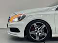 Mercedes-Benz A 250 4MATIC Ambition AMGLine Panodak AUT Bílá - thumbnail 2