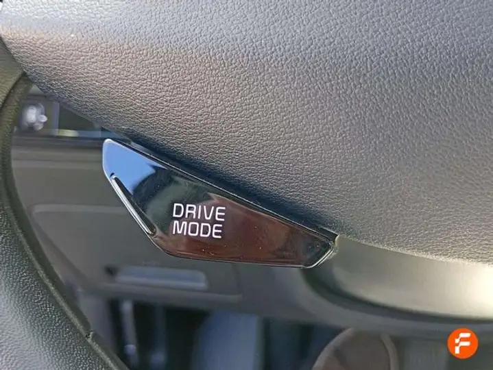 Kia Niro 1.6 HEV Drive 2023, foto 28
