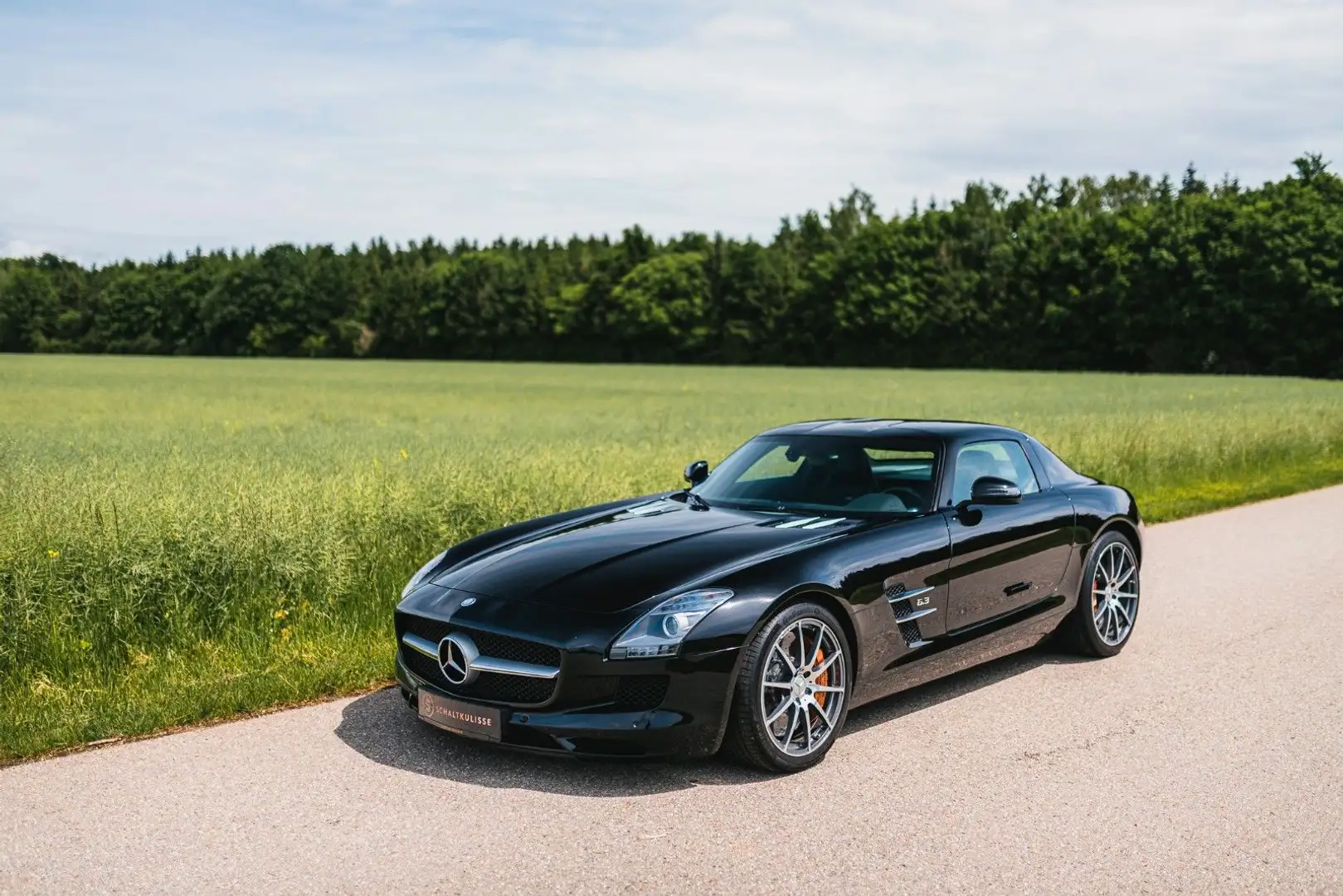 Mercedes-Benz SLS 6.2 V8 Schwarz - 1