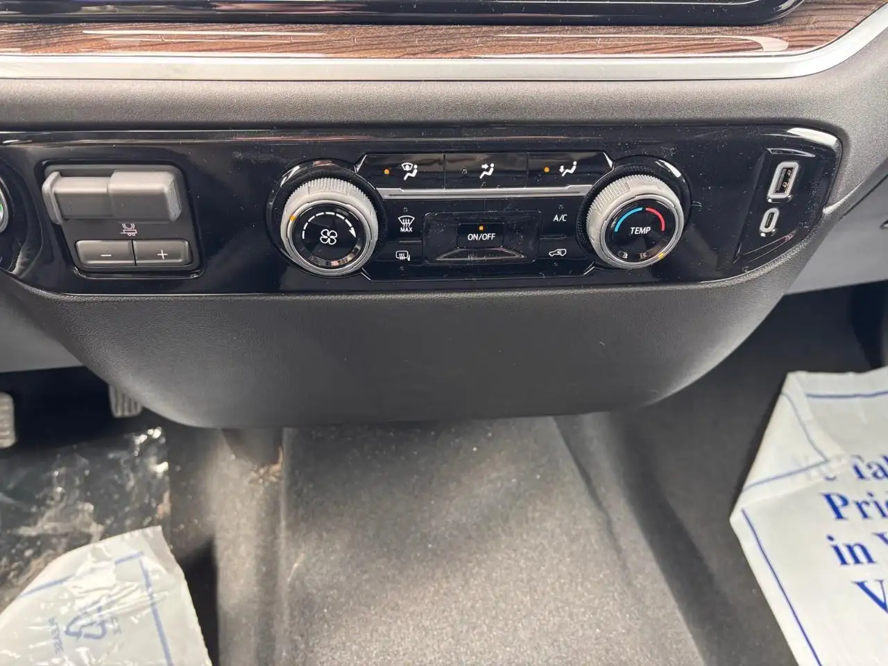 Chevrolet Silverado 3500 снимка Chevrolet Silverado 3500