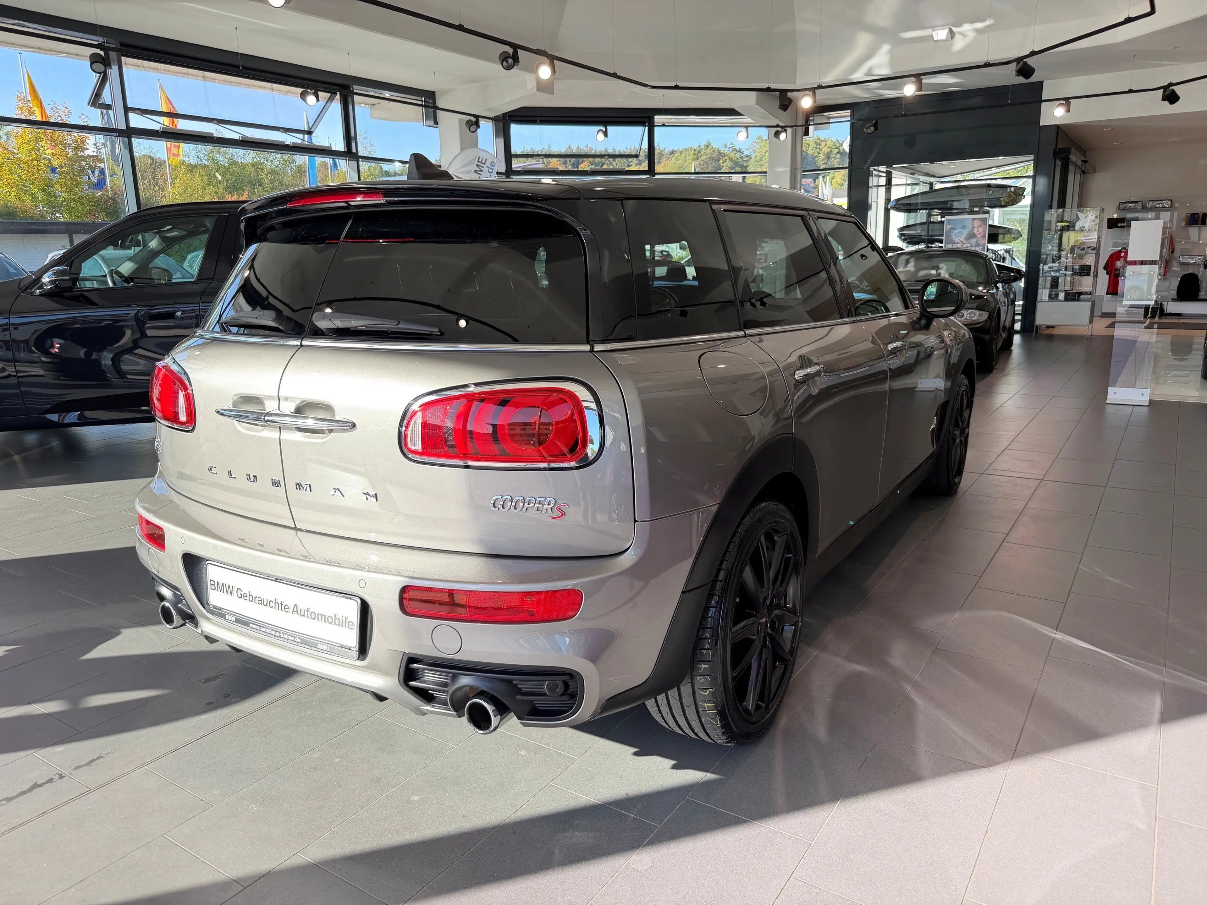 MINI Cooper S ALL4 Clubman Pepper LED RFK Navi ACC — photo 7