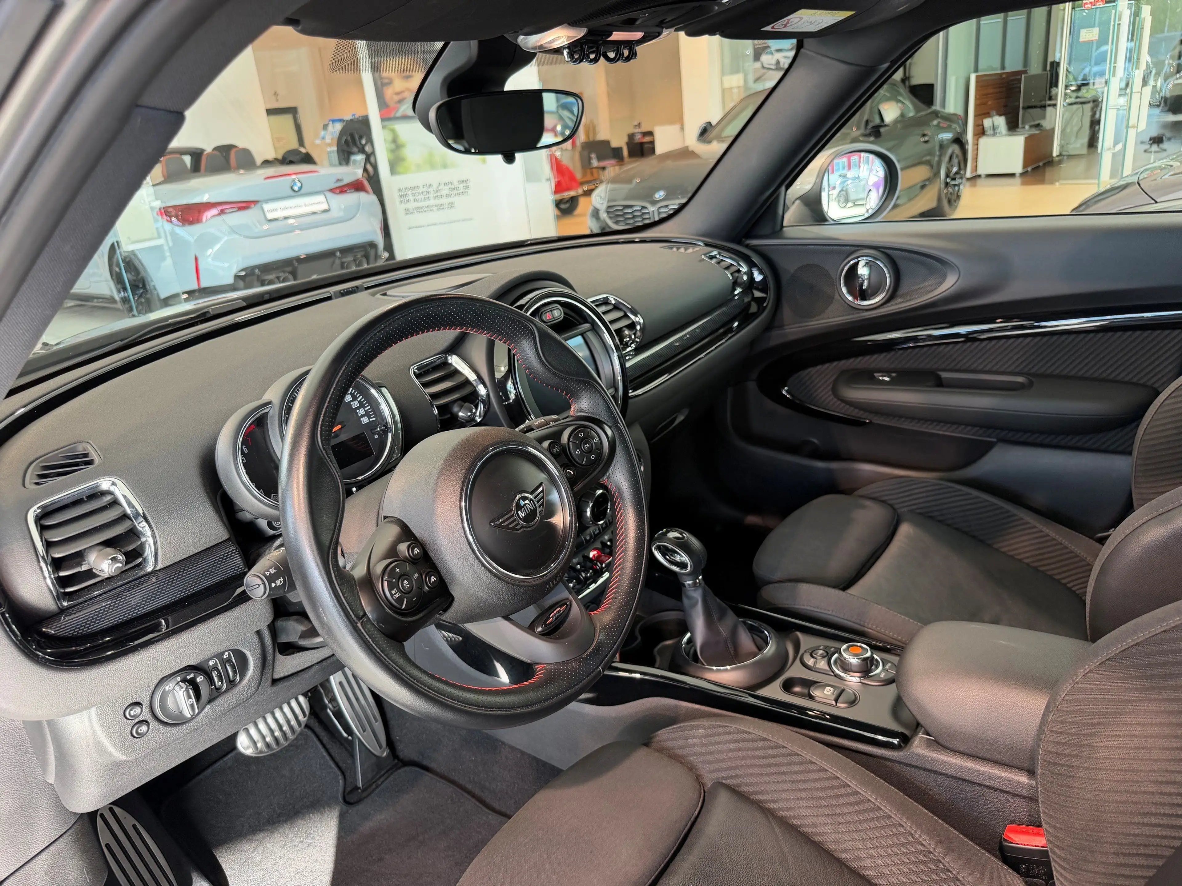 MINI Cooper S ALL4 Clubman Pepper LED RFK Navi ACC — photo 13