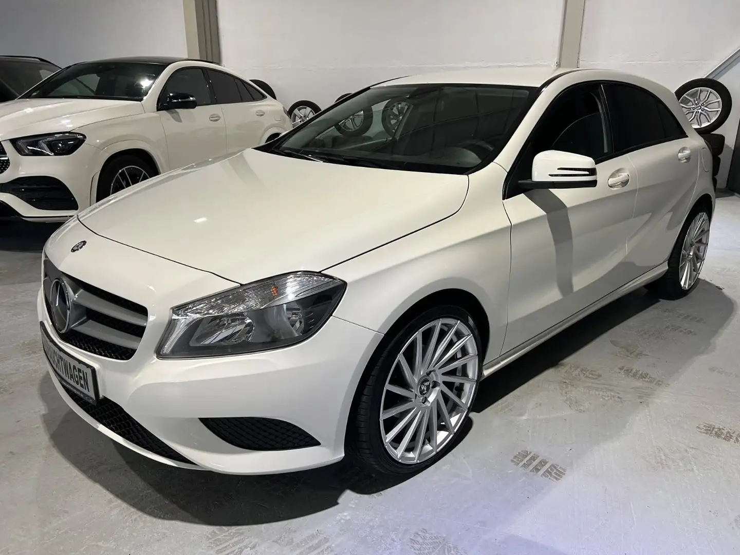 Mercedes-Benz A 180 CDI*19 Zoll*CarPlay*DAB+* Bianco - 1
