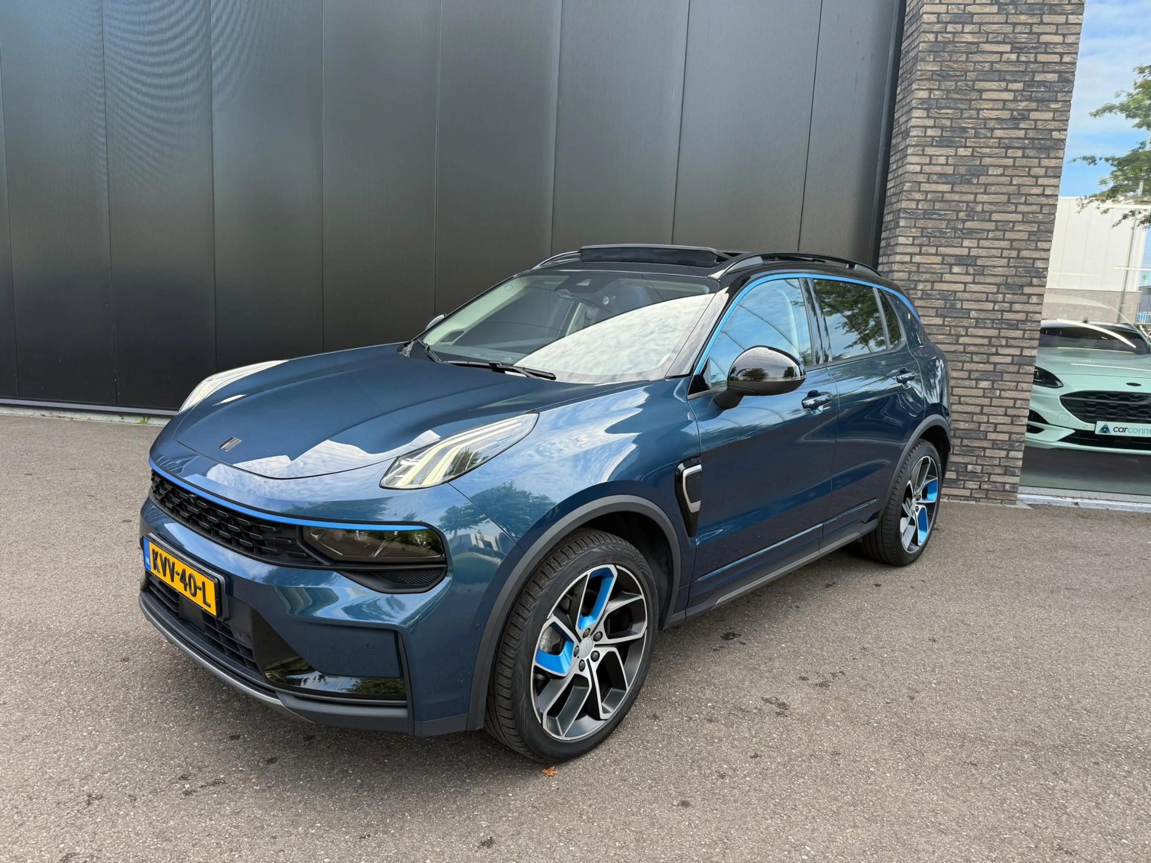 Lynk & Co 01 1.5 More PHEV Panorama, Winter pack, Navi, Camera