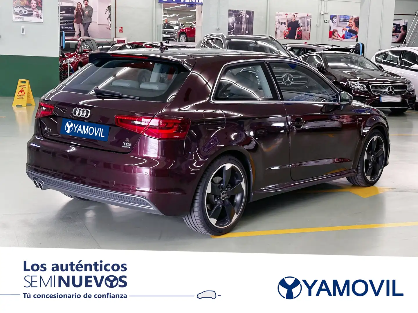 Audi A3 2.0TDI Ambition quattro S-T 184 Rojo - 2