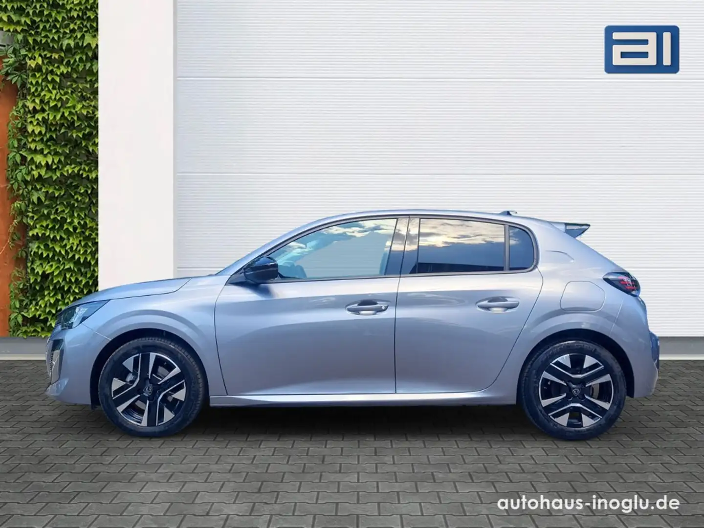 Peugeot 208 Hybrid 100 Allure e-DCS6 Navi+SHZ+ACC+DAB+PDC+ Šedá - 2
