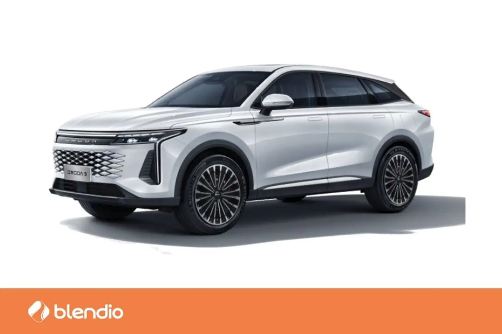 Omoda 9 Premium 1.5 TGDI 35kW AWD Bílá - 1