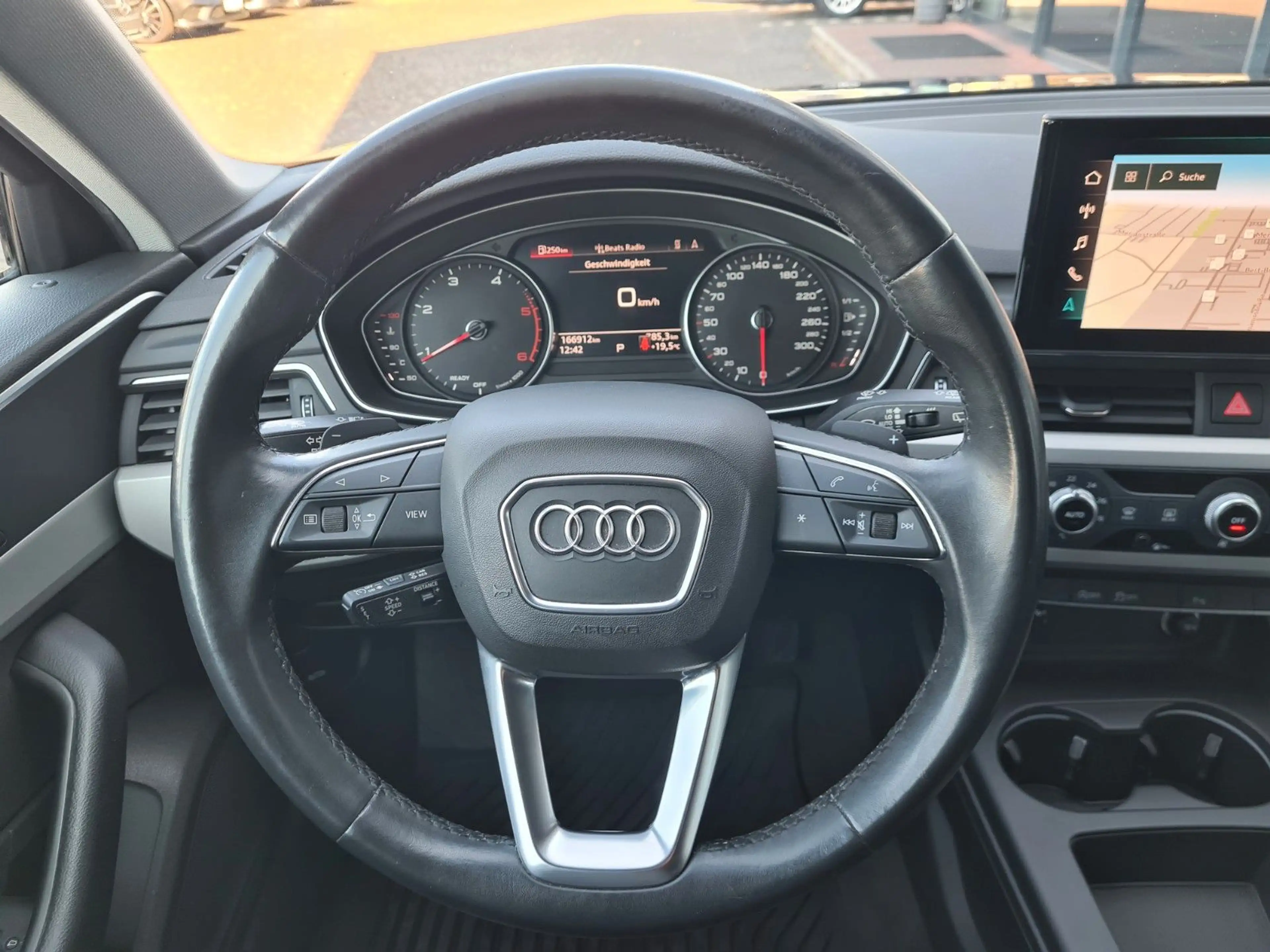 Audi A4 Avant 35 TDI AUT - ASSITS - AHK - CAM - — photo 12